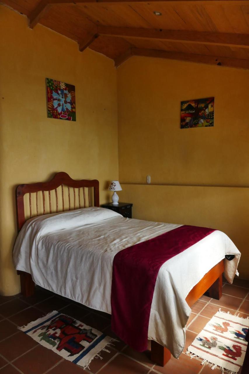 Hotel & Restaurante Arca De Noe Santa Cruz La Laguna Exteriör bild
